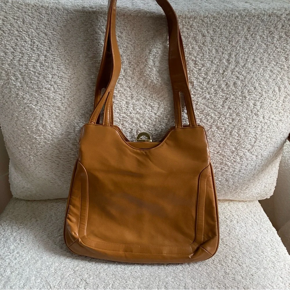 Lou Taylor | Vintage Shoulder Bag w/ Mirror Camel Made In Italy - Picture 8 of 16